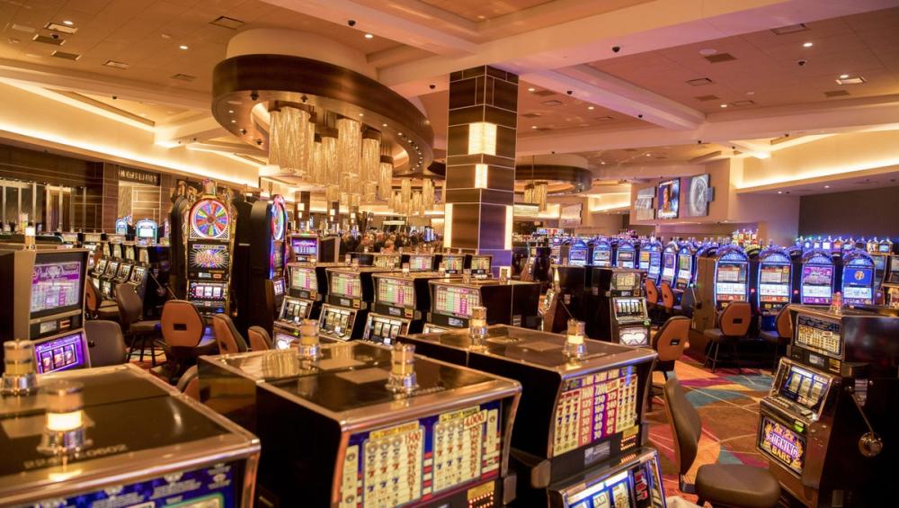 казино космолот