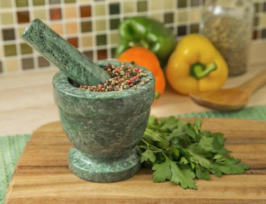 Ваш вірний помічник на кухні - мармурова ступка від STYLUS