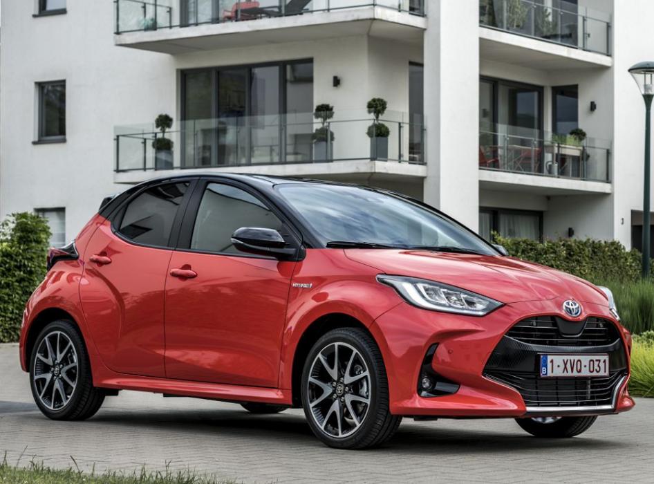 Обзор Toyota Yaris 2021 года